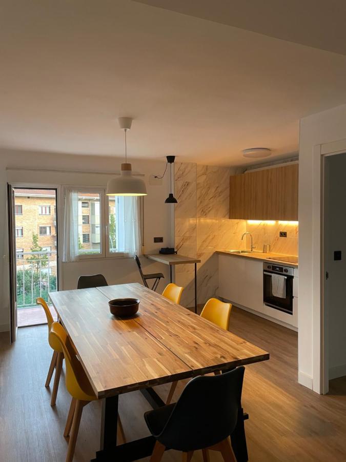 Cozy Apartment 6' From San Sebastian + Parking Usúrbil Zewnętrze zdjęcie